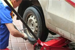 周口店附近拖车24小时服务热线电话